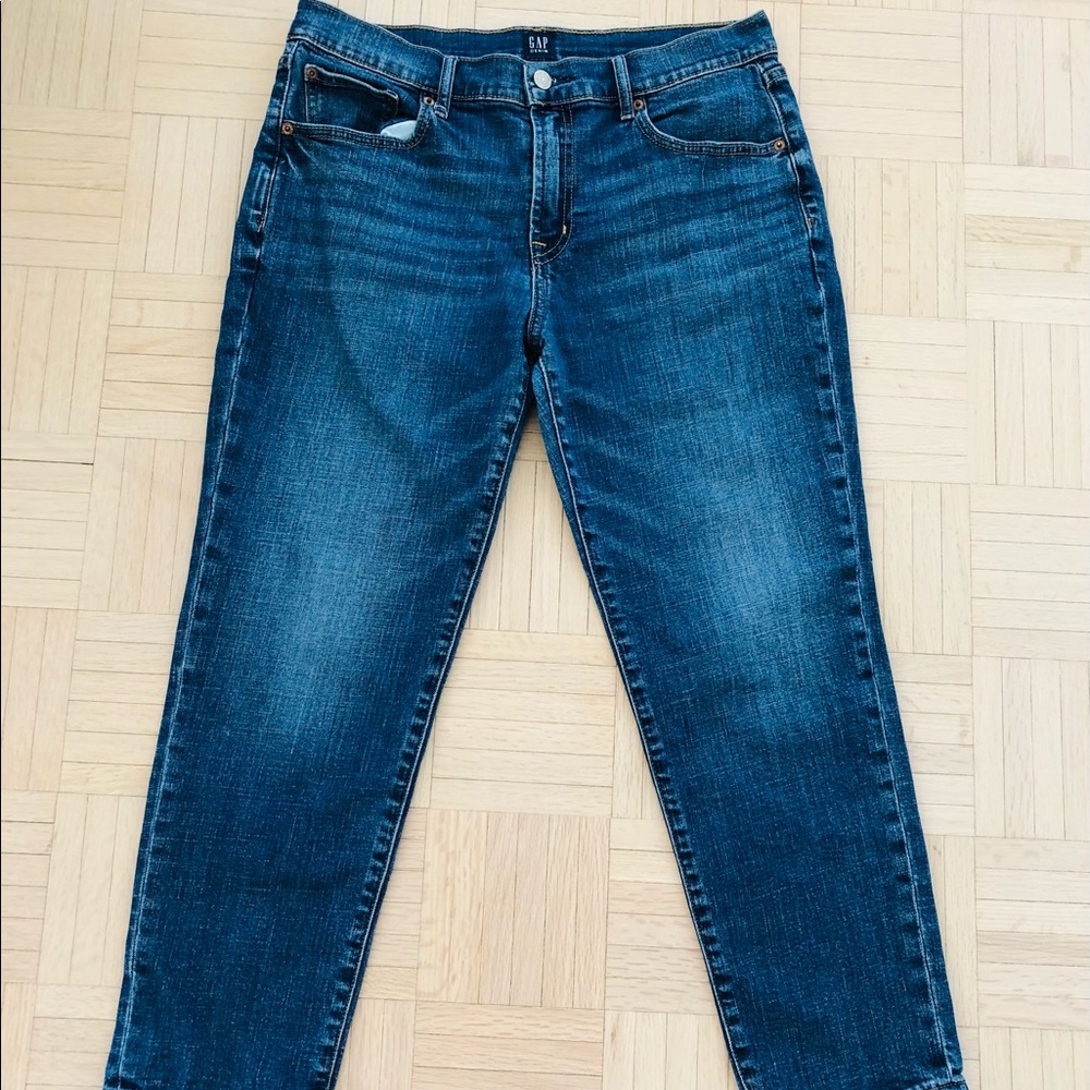 Gap stretchy best girlfriend jeans  29 petite